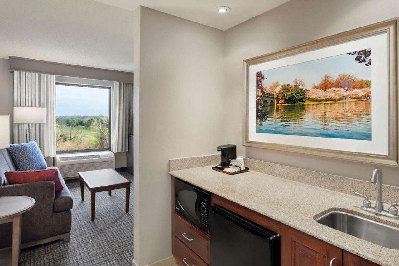 Hampton Inn & Suites Alexandria Old Town Area South Eksteriør bilde