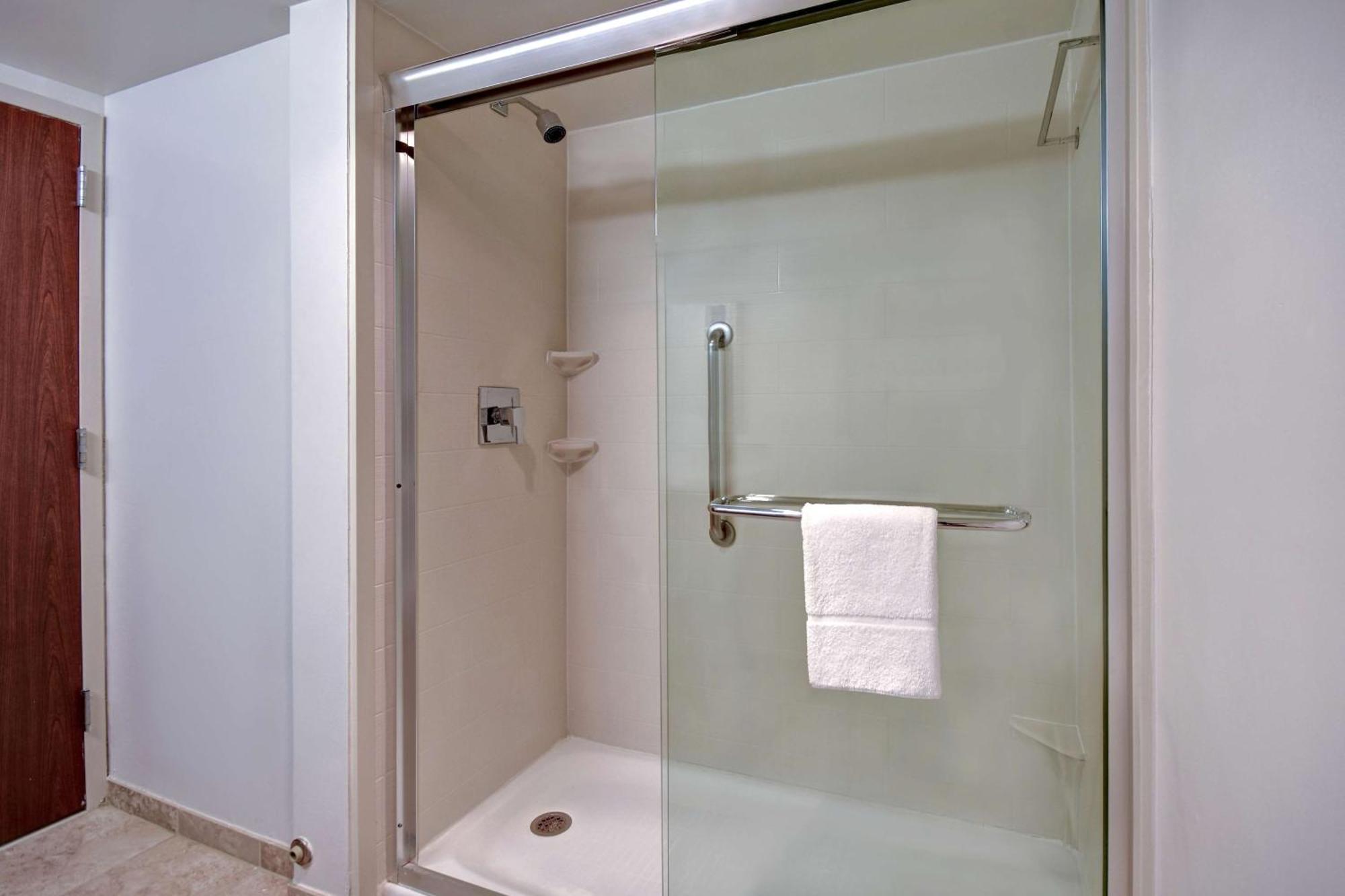 Hampton Inn & Suites Alexandria Old Town Area South Eksteriør bilde