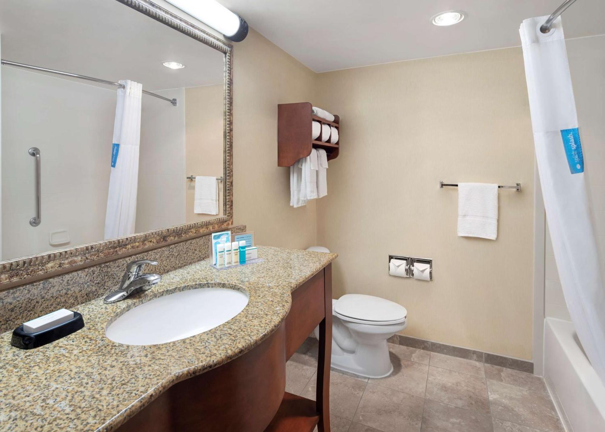 Hampton Inn & Suites Alexandria Old Town Area South Eksteriør bilde
