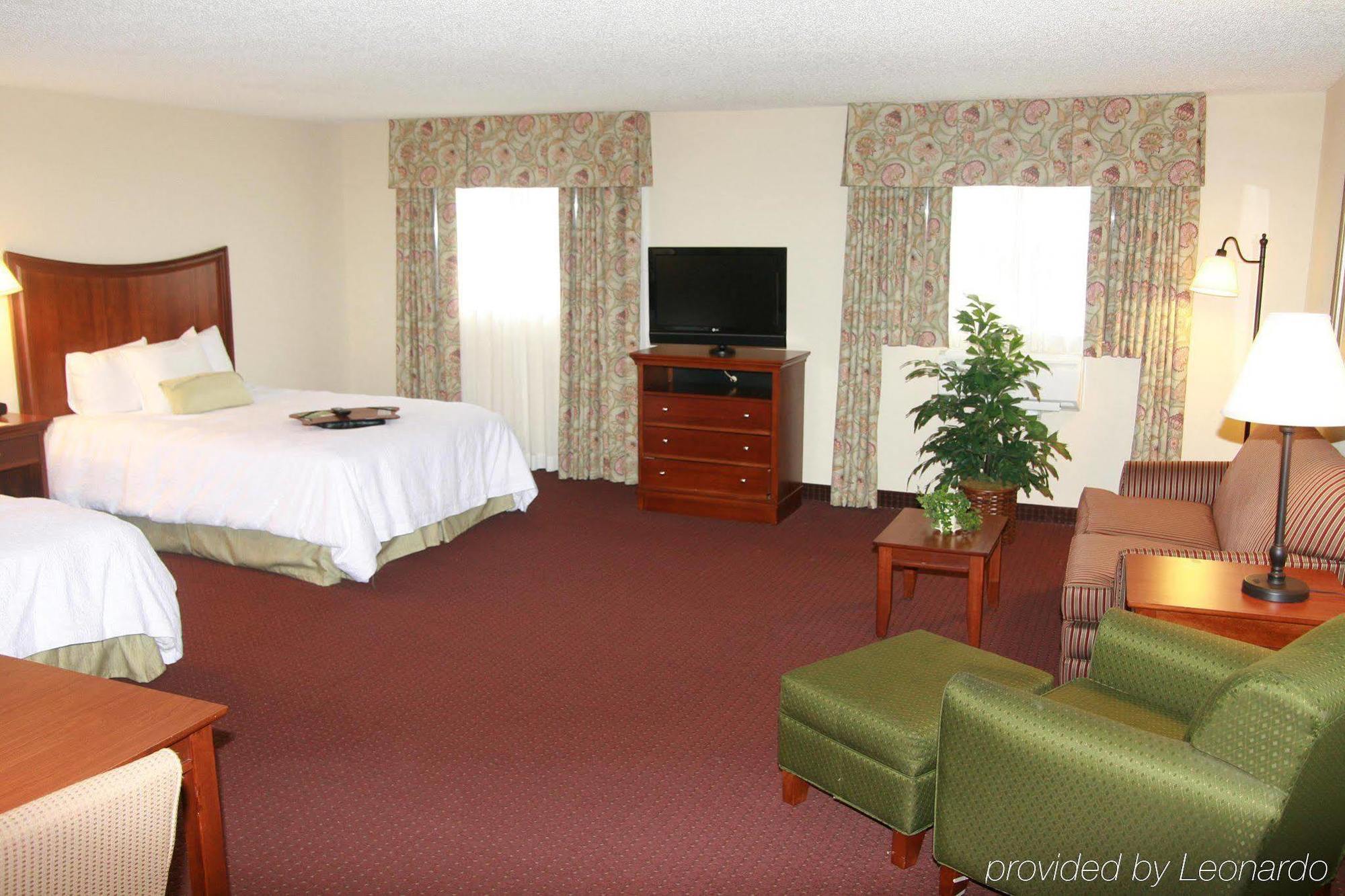 Hampton Inn & Suites Alexandria Old Town Area South Rom bilde